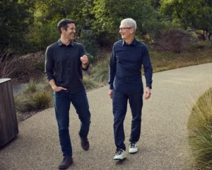 Tim Cook rời khỏi ghế nóng, tương lai Apple sẽ ra sao_5
