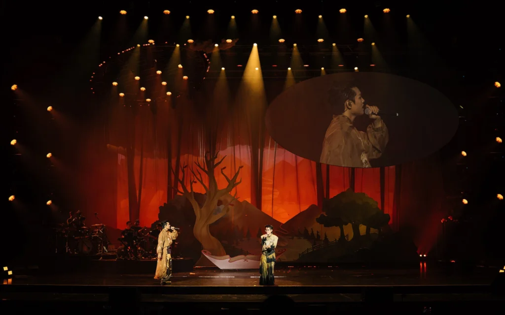 buitruonglinh-goi-tron-hanh-trinh-am-nhac-vao-live-concert-dau-tien-14