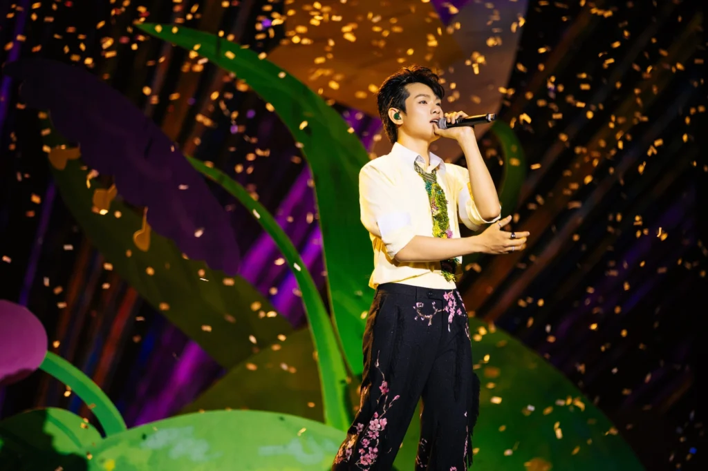 buitruonglinh-goi-tron-hanh-trinh-am-nhac-vao-live-concert-dau-tien-16