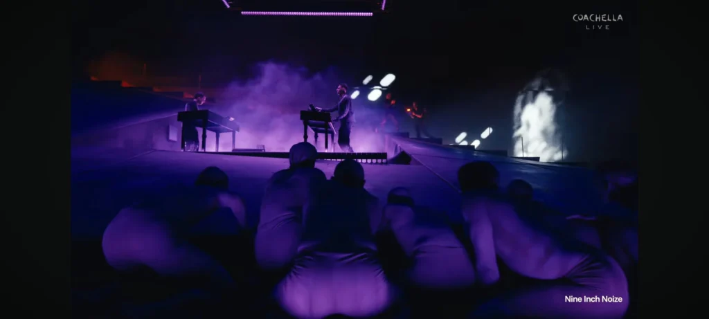 coachella-2026-khep-lai-tuan-dau-tien-voi-du-moi-cung-bac-3