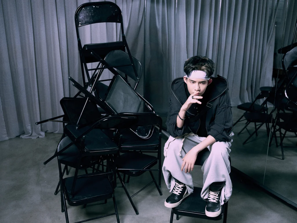 dillan-ra-mat-chinh-thuc-tai-viet-nam-voi-mv-vvip-5