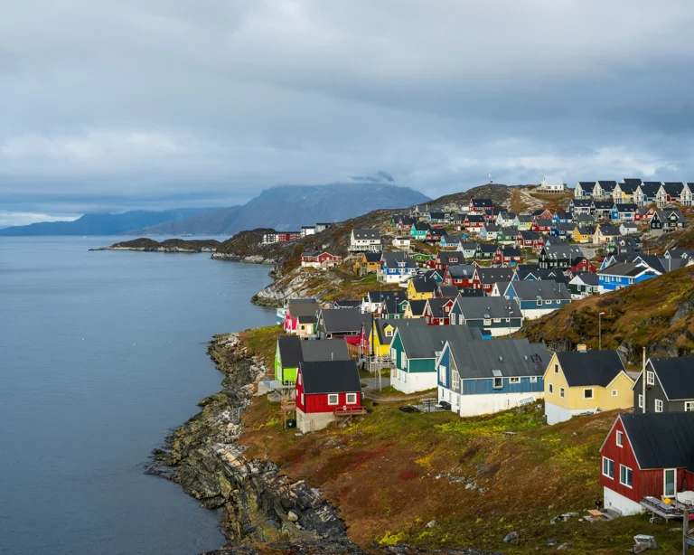 greenland-hanh-trinh-den-tan-cung-the-gioi-thum