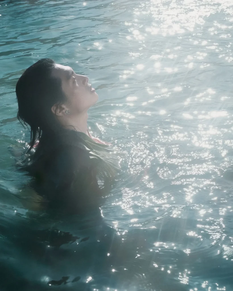 grey-d-anh-sang-man-dem-9