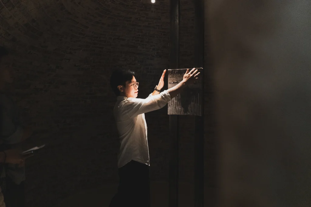 hai-hoang-hoang-long-hai-thinh-lang-soi-chieu-minh-noi-van-vat-4