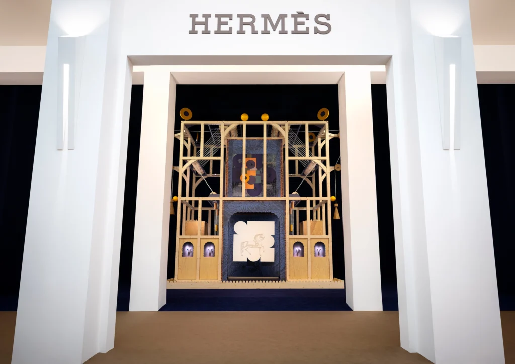 hermes-kien-tao-khung-cua-thoi-gian-tai-watches-and-wonders-2026