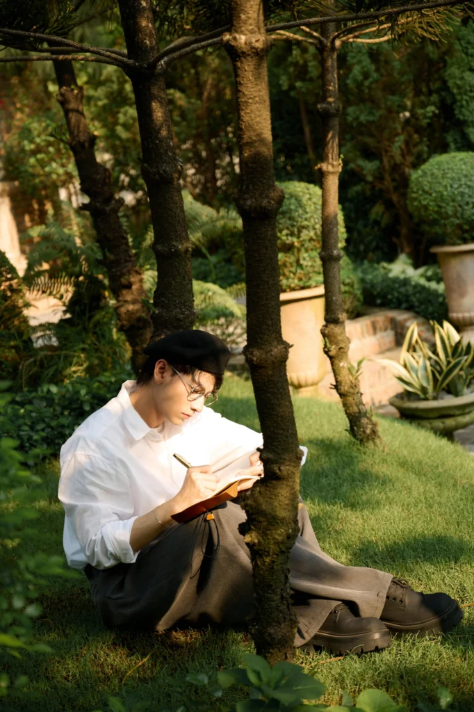 isaac-hat-ve-chuyen-tinh-suyt-cuoi-4