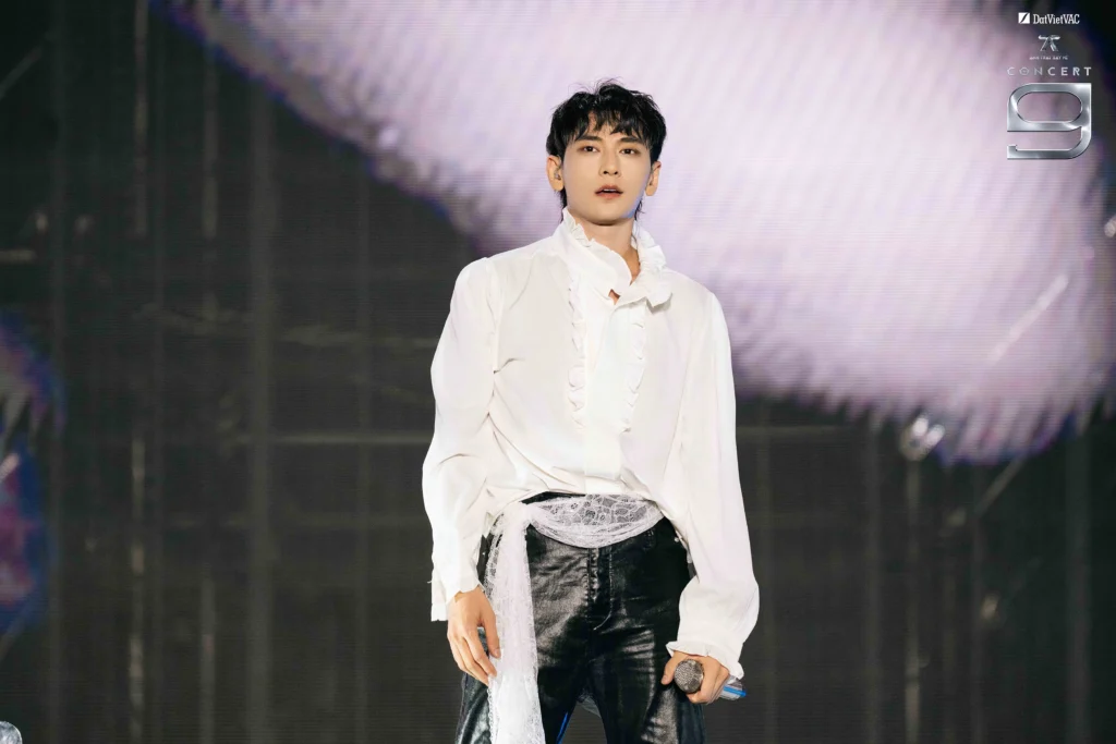 isaac-tro-lai-duong-dua-v-pop-voi-tam-y-doi-thay-4