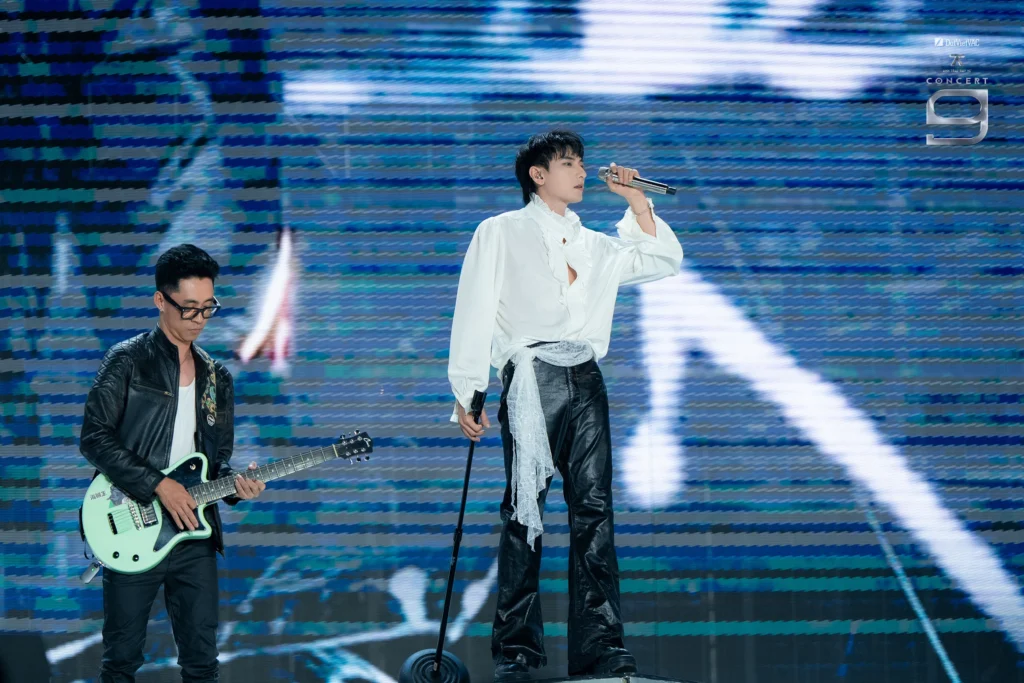 isaac-tro-lai-duong-dua-v-pop-voi-tam-y-doi-thay-7