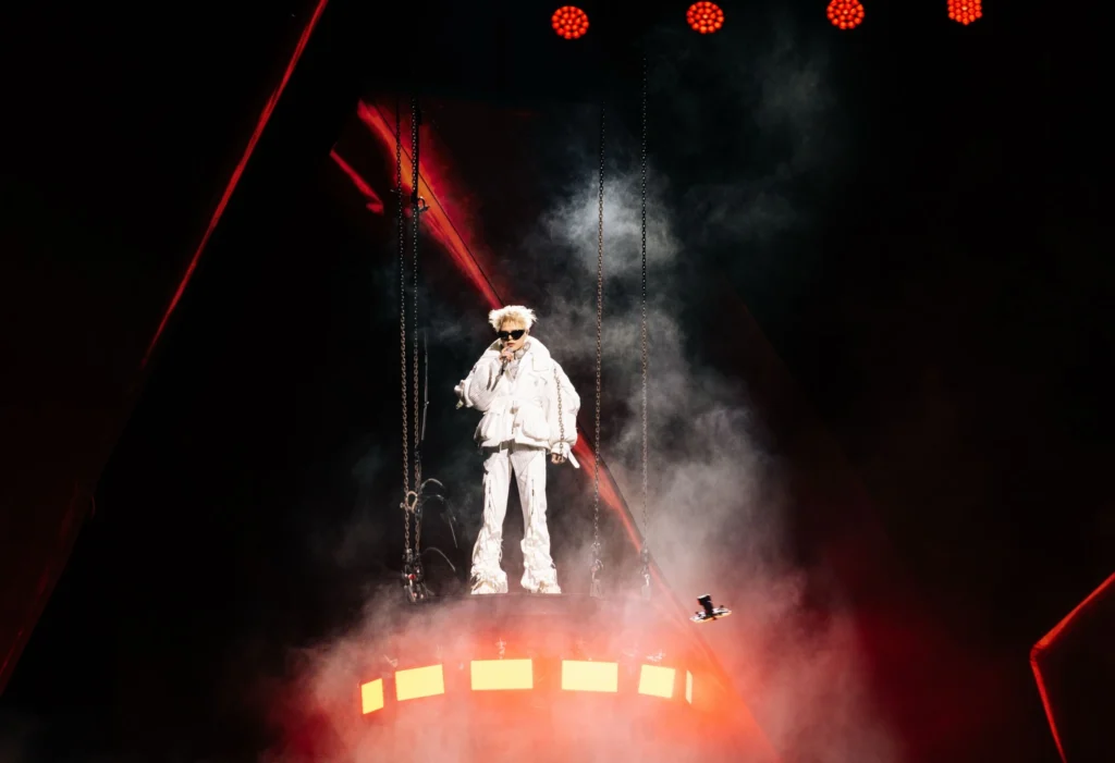 quang-anh-rhyder-concert-luminarhy-esquire-12