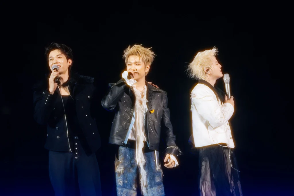 quang-anh-rhyder-concert-luminarhy-esquire-7