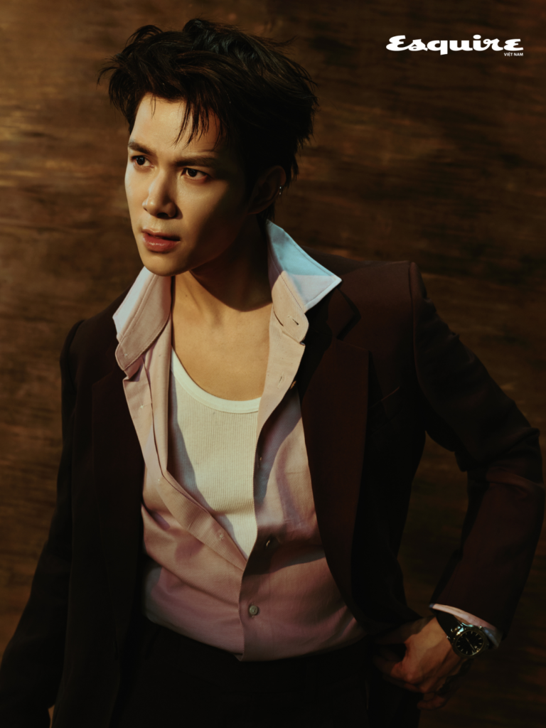Cover BOSS 12