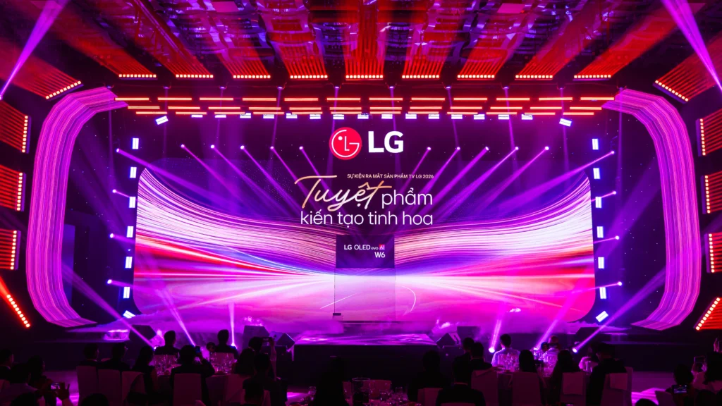 Đỉnh cao giải trí tại gia cùng TV dán tường mỏng nhất thế giới từ LG-3