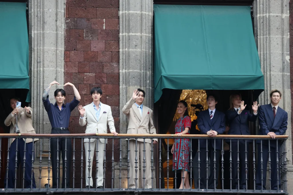 bts-gap-tong-thong-mexico-truoc-them-concert-arirang-4