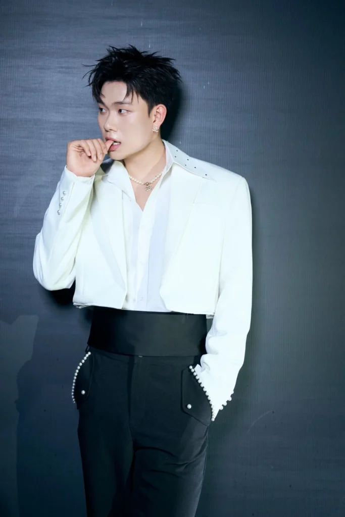 duong-domic-dung-cung-lady-gaga-blackpink-tai-music-awards-japan 3