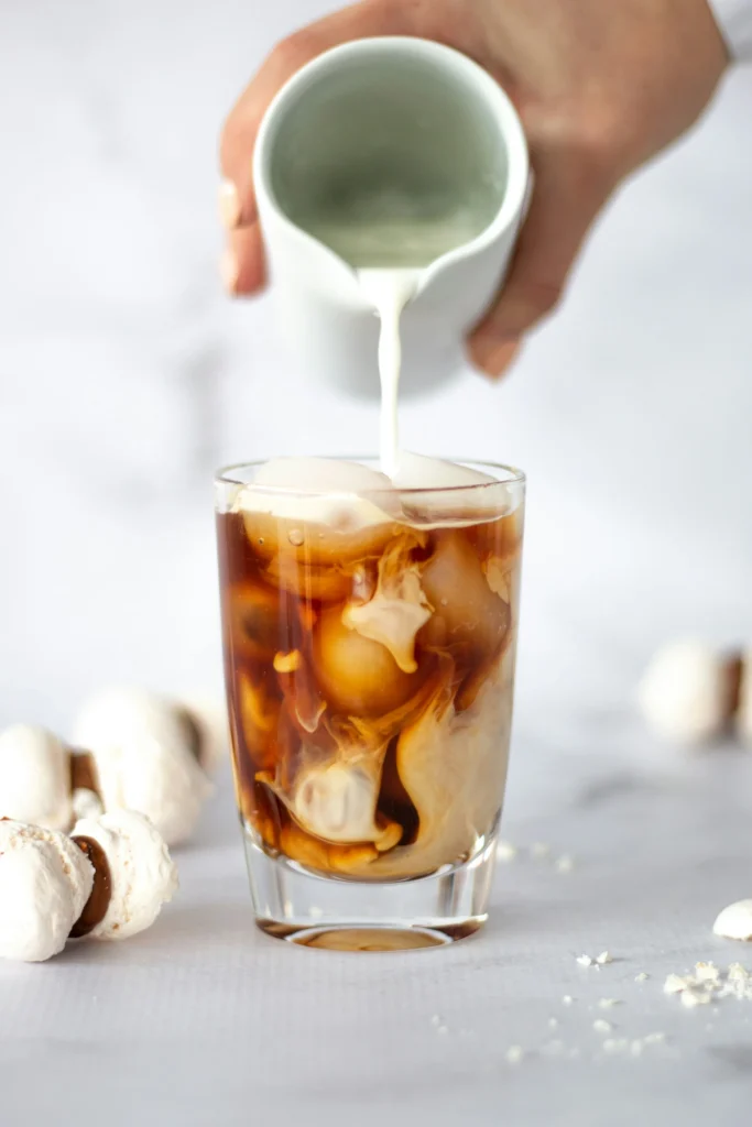 1 cốc trà sữa bao nhiêu calo

