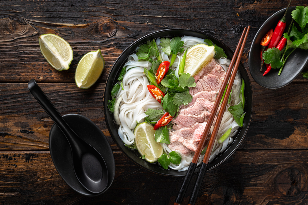 1 tô phở bao nhiêu calo
