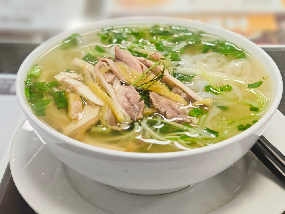 1 tô phở bao nhiêu calo