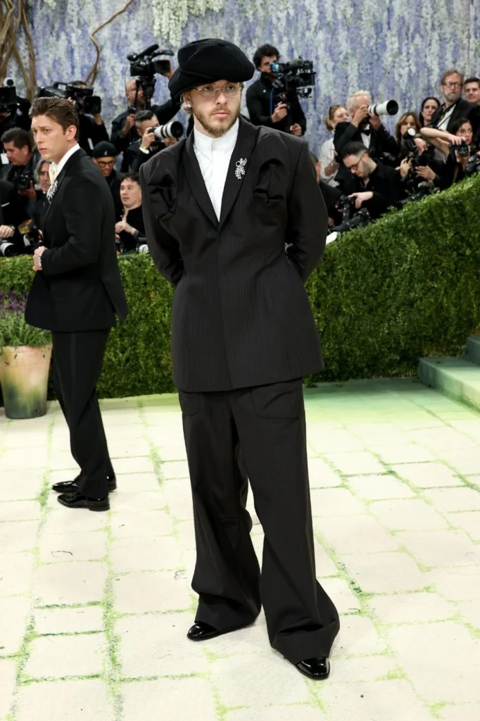 met-gala-suit (15)