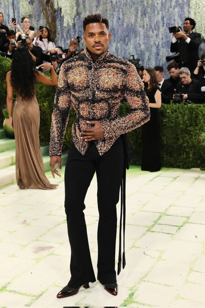 met-gala-suit (16)