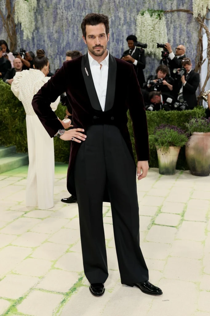 met-gala-suit (29)