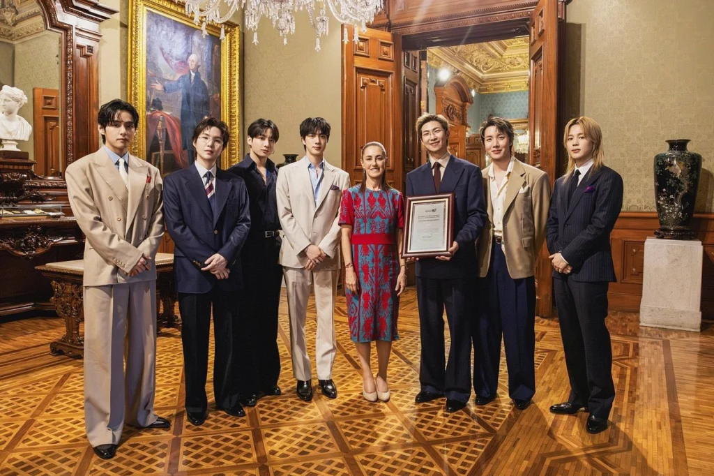 suit-mot-chuong-moi-cua-bts-va-arirang-3