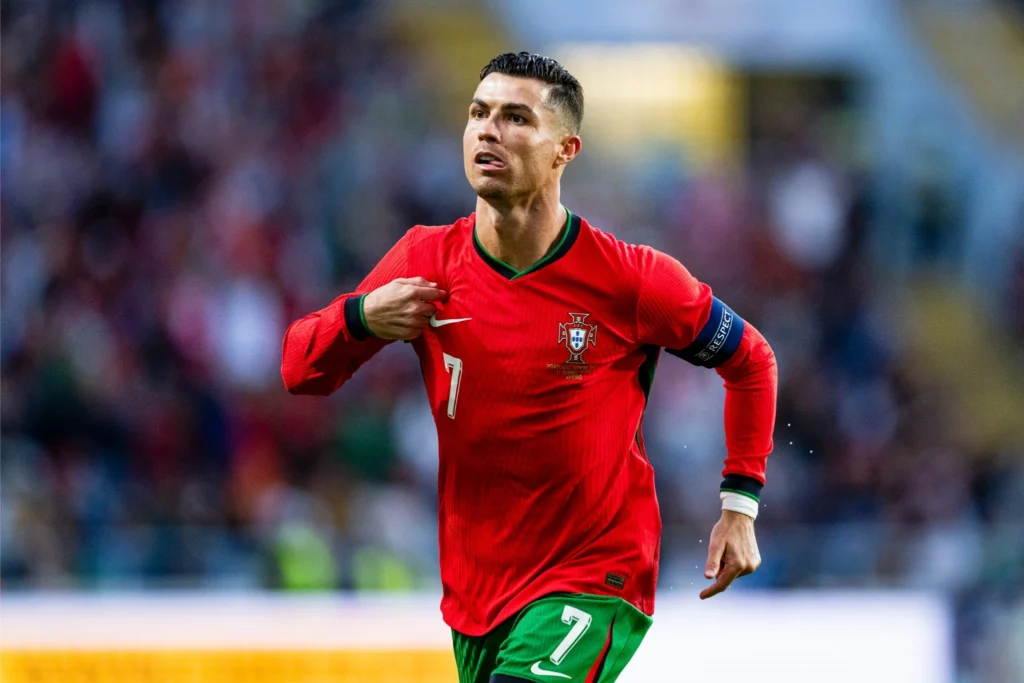 Mùa World Cup tới rồi-2
