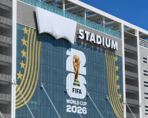 Nghệ thuật ẩn mình của Levi's tại World Cup 2026