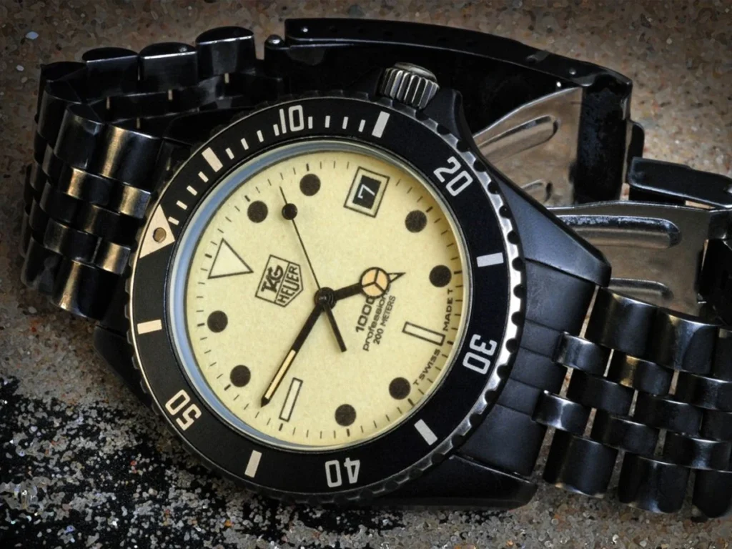 Những cỗ máy thời gian của điệp viên lịch lãm James Bond_18