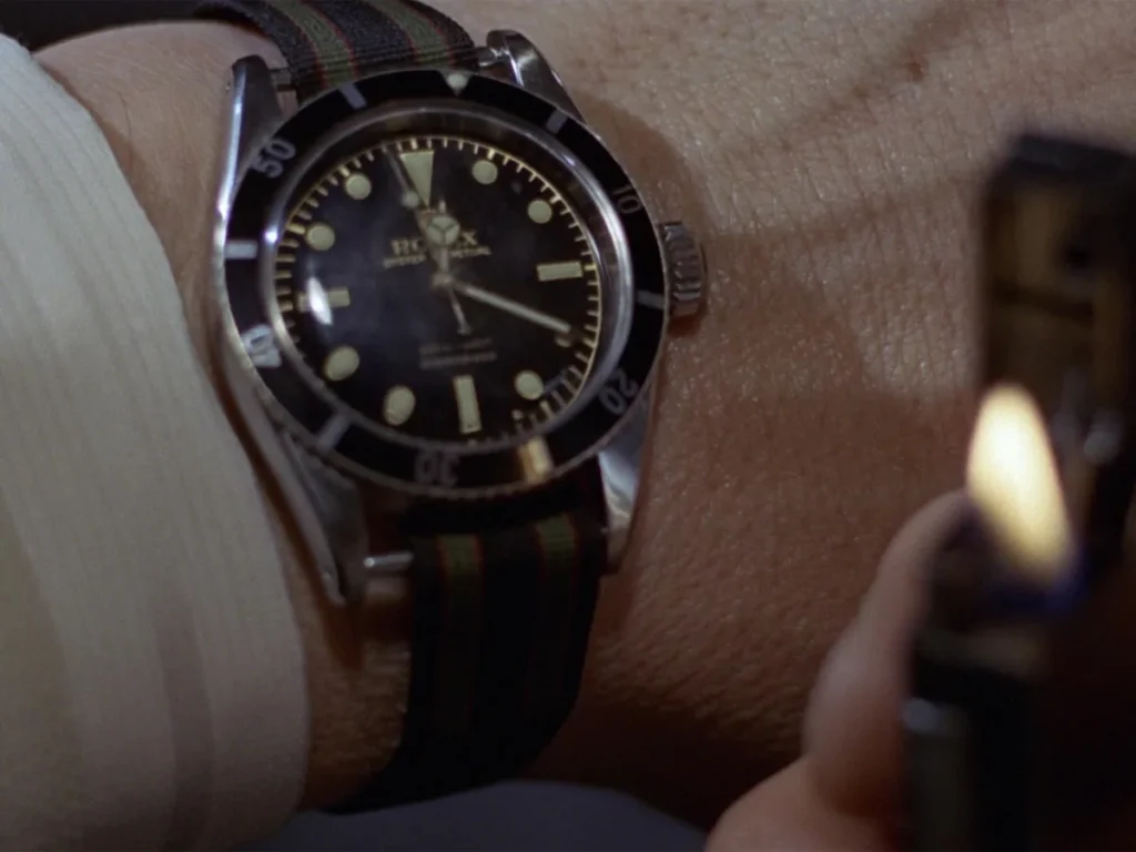 Những cỗ máy thời gian của điệp viên lịch lãm James Bond_3
