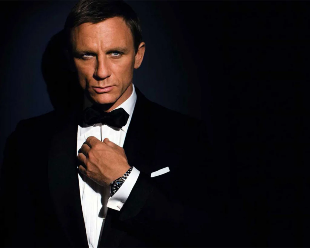 Những cỗ máy thời gian của điệp viên lịch lãm James Bond_31