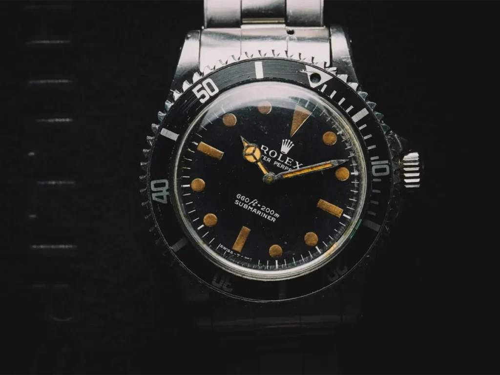 Những cỗ máy thời gian của điệp viên lịch lãm James Bond_9