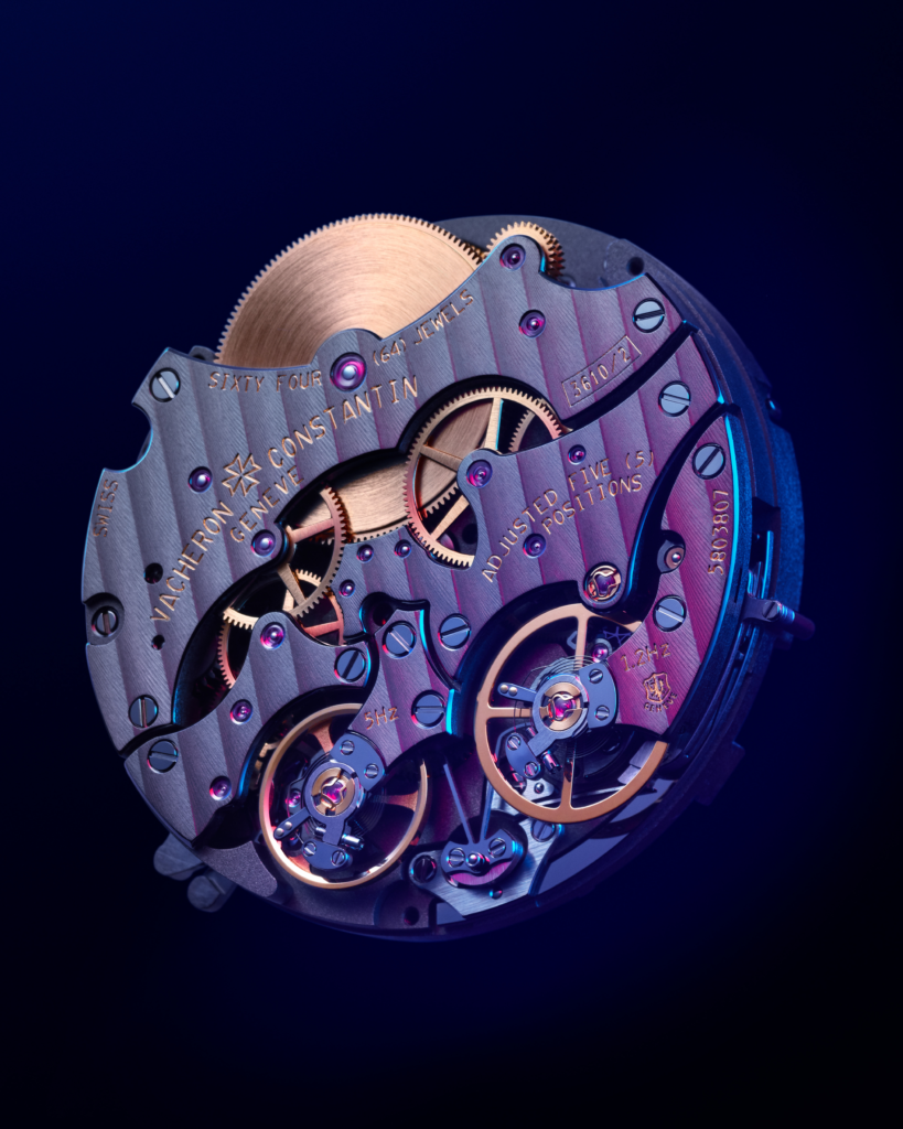 Traditionnelle Twin Beat Perpetual Calendar 8