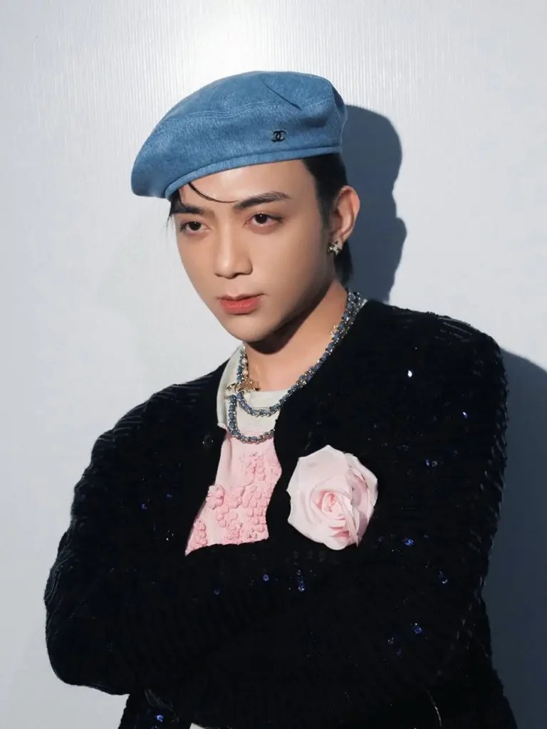 cài-áo-trend-18