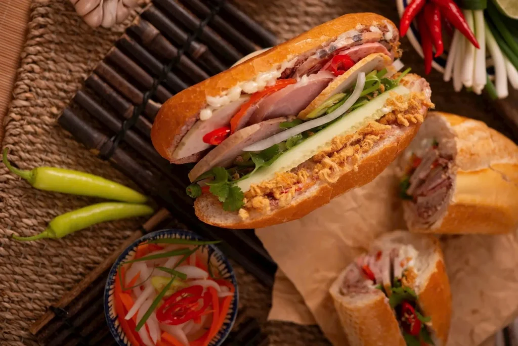 bánh mì kẹp thịt