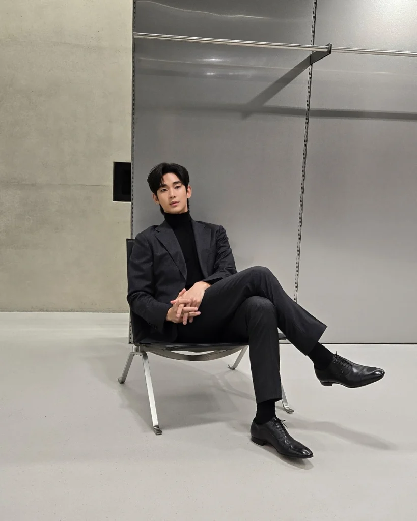 Diễn viên nam Hàn Quốc nổi tiếng: Kim Soo Hyun