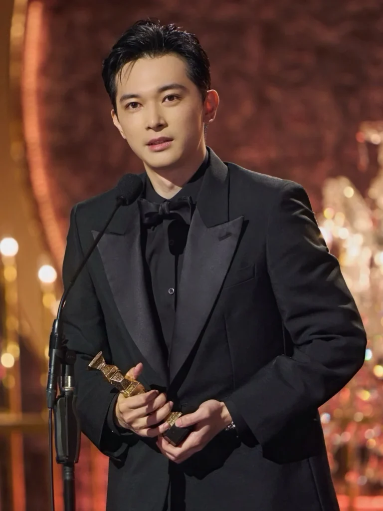 Diễn viên nam Nhật Bản nổi tiếng: Ryo Yoshizawa