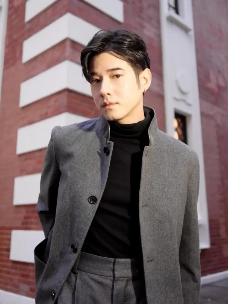 Diễn viên nam Thái Lan nổi tiếng: Mario Maurer