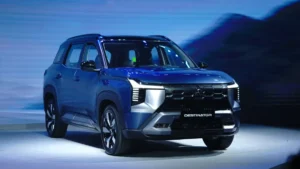 Xe ô tô Mitsubishi 7 chỗ giá bao nhiêu