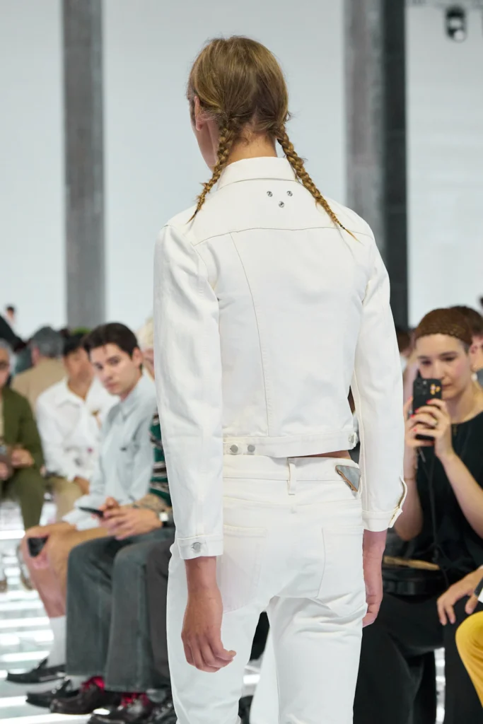 prad-ss27 (54)