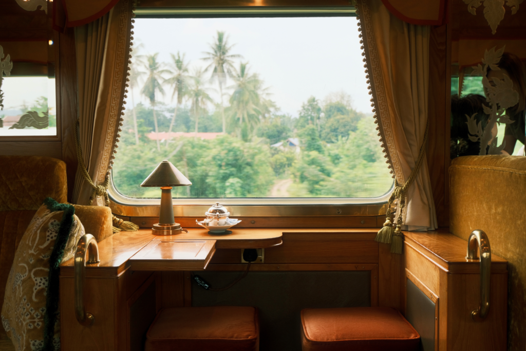 tuyen-gia-vi-chay-tren-duong-ray 3