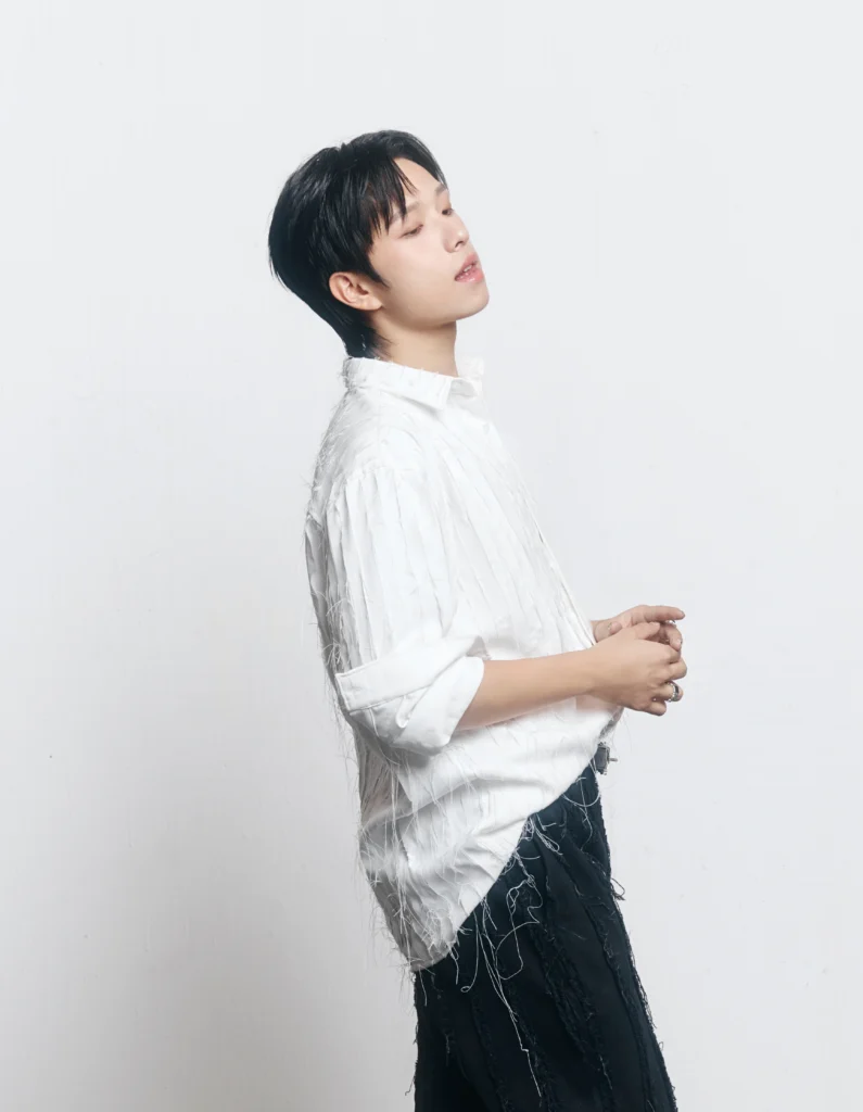 uprize-chinh-thuc-phat-hanh-album-thang 6