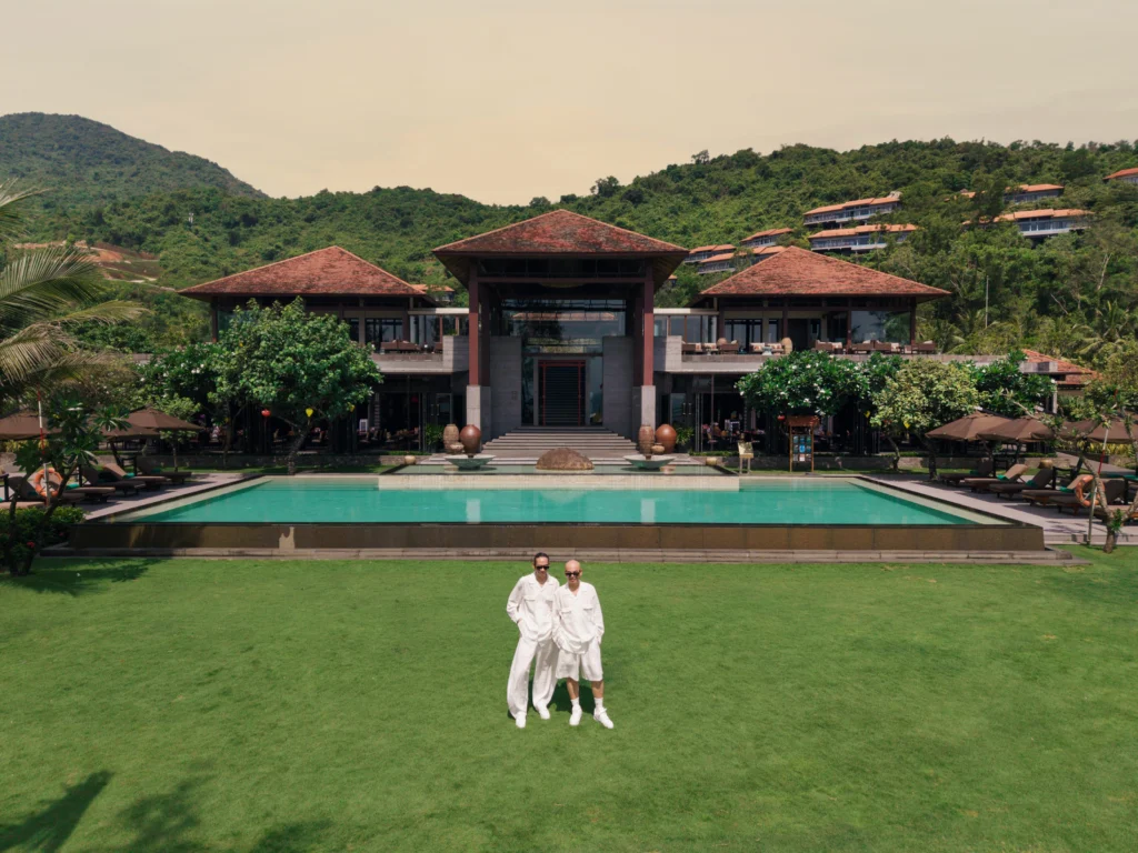 vungocson-quang-ba-ve-dep-viet-nam-qua-resort-2026-tai-vinh-lang-co 3