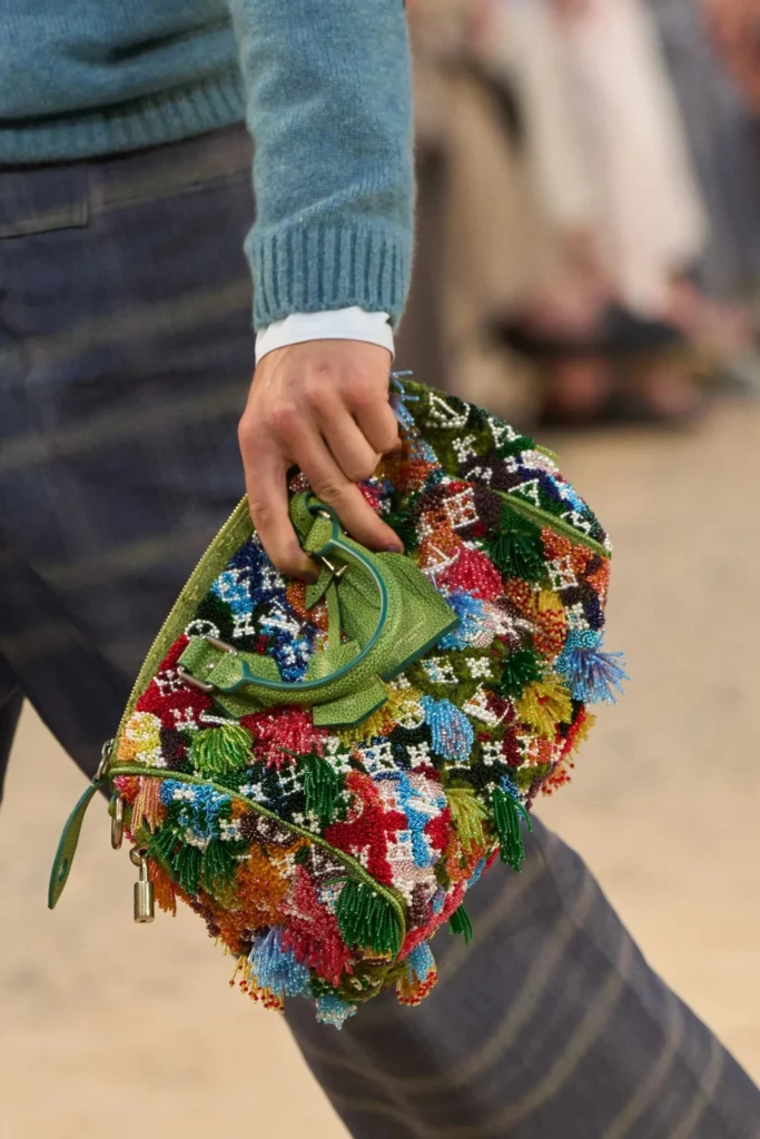 00074-louis-vuitton-spring-2027-menswear-details-c