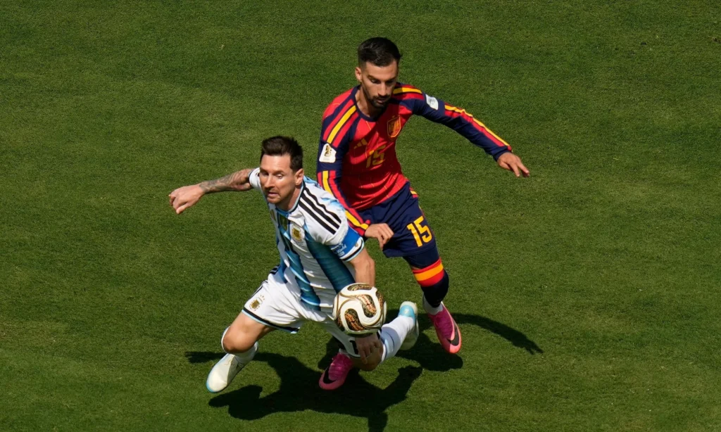 Var, trọng tài đã cố cứu Argentina, nhưng bóng đá đích thực đã chiến thắng_7
