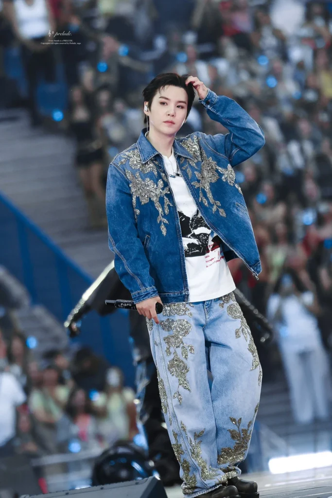 bts-tour-fashion (1)