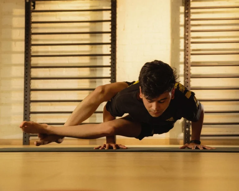 coach-rishabh-yoga-2