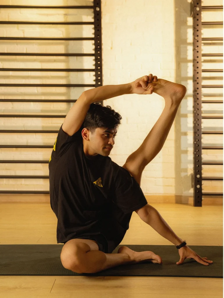 coach-rishabh-yoga-3
