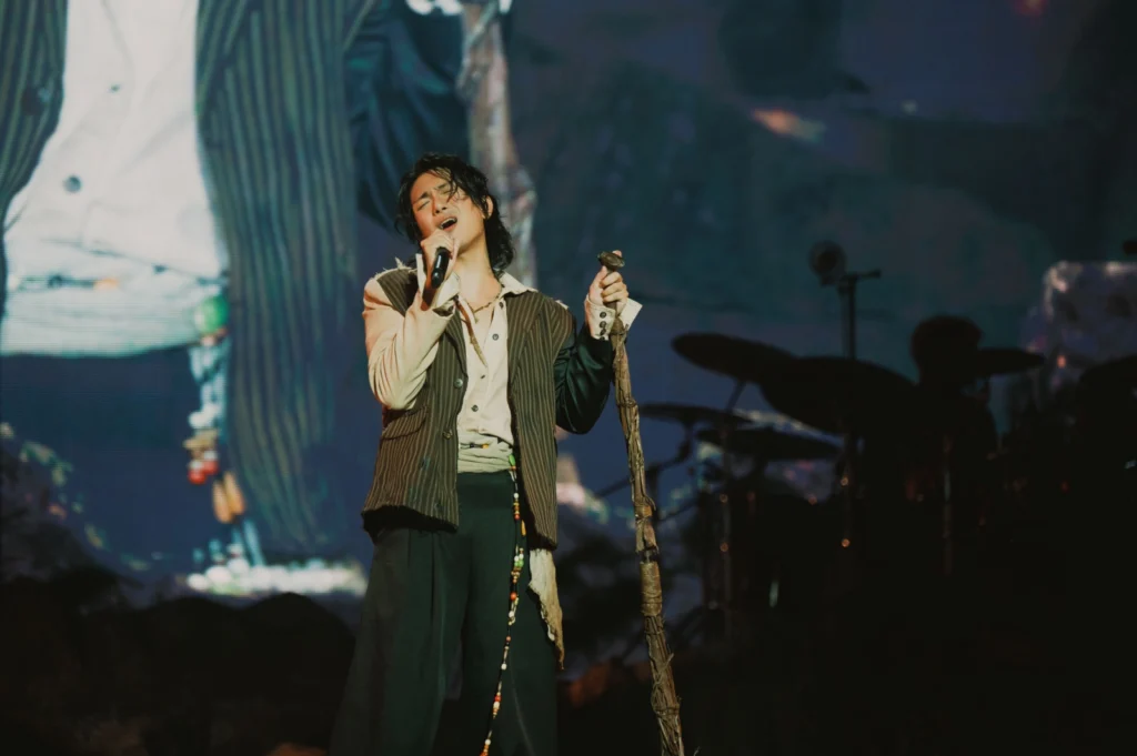 grey-d-thang-hoa-trong-concert-tran-thanh-va-dan-sao-cung-co-vu 13