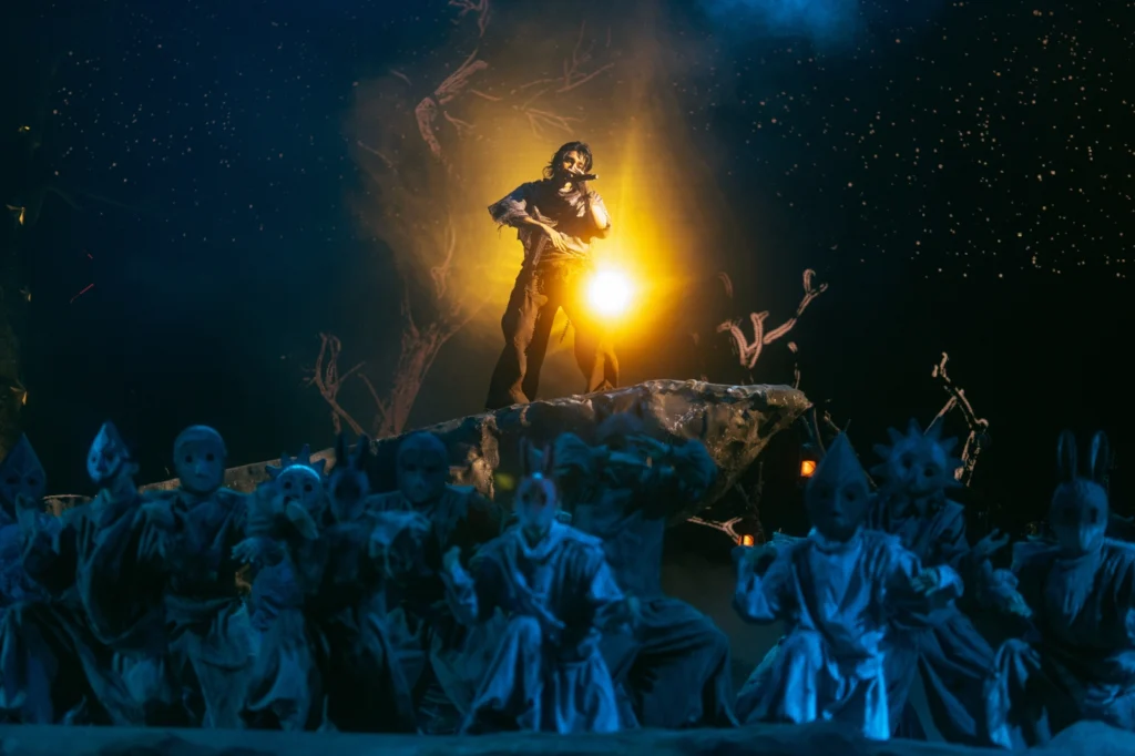 grey-d-thang-hoa-trong-concert-tran-thanh-va-dan-sao-cung-co-vu 5