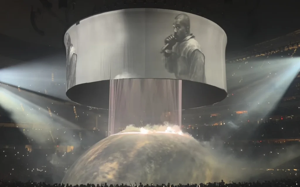 kanye-indo (7)